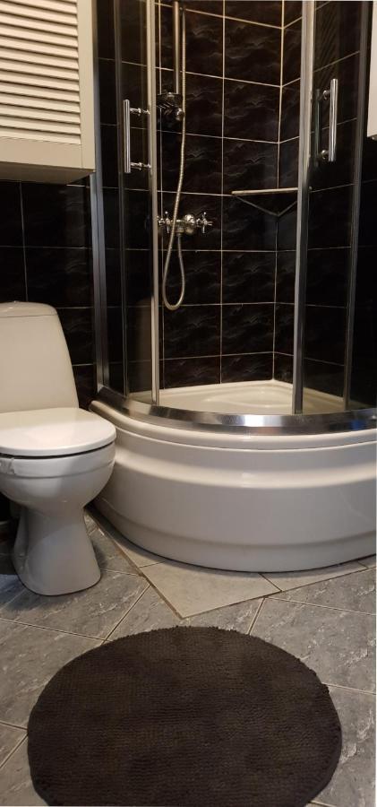 Apartament Vivienda อุสตกา ภายนอก รูปภาพ
